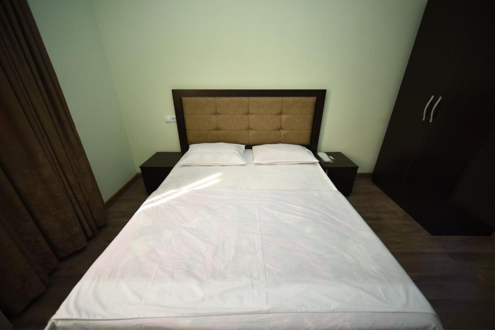 Express Hotel Ереван Екстериор снимка